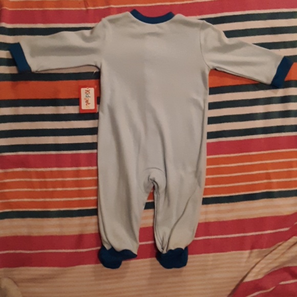 Boys 3-6 month button down footed romper - Picture 4 of 4